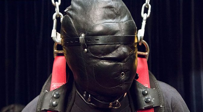 Pictures: Intense head and neck bondage