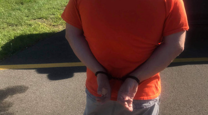 male bondage handcuffs