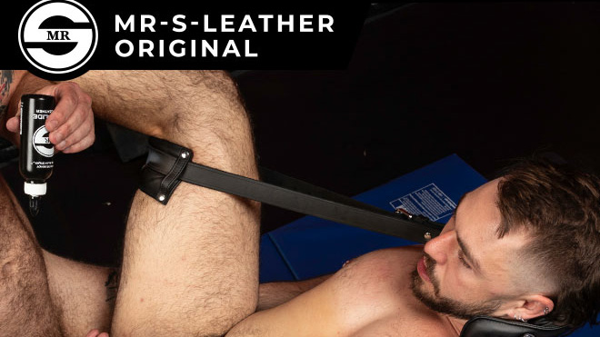 Equipment for butt play: Deluxe Portable Sling