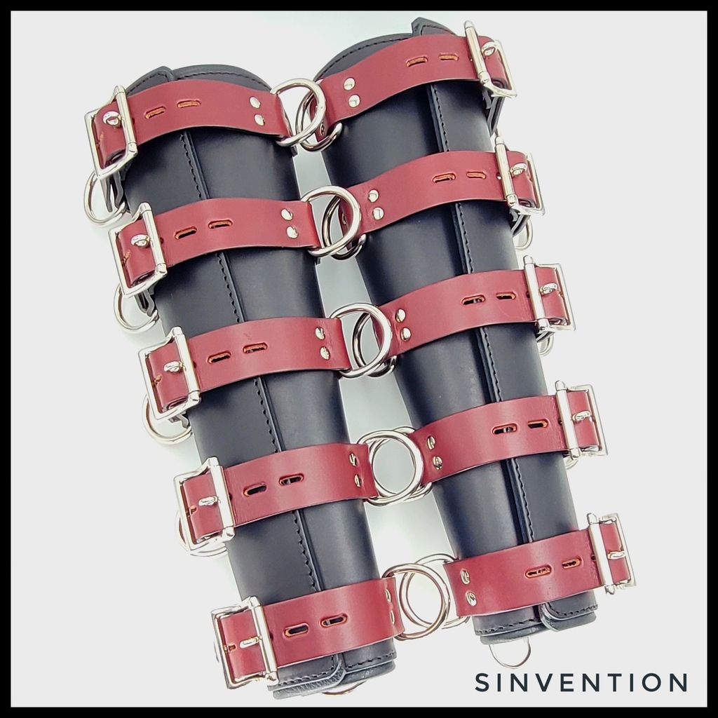 These original Arm Splints by Sinvention feature secure buckles that can be padlocked